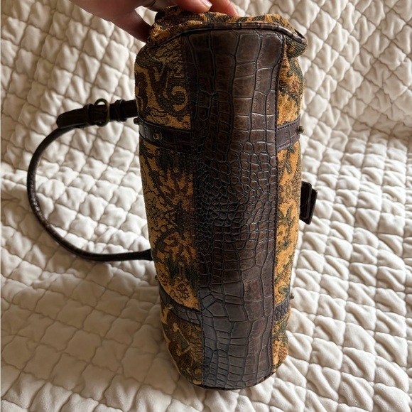 Vintage 90s Tapestry Shoulder Bag with Croc-Effect Trim in Brown - Picture 8 of 13